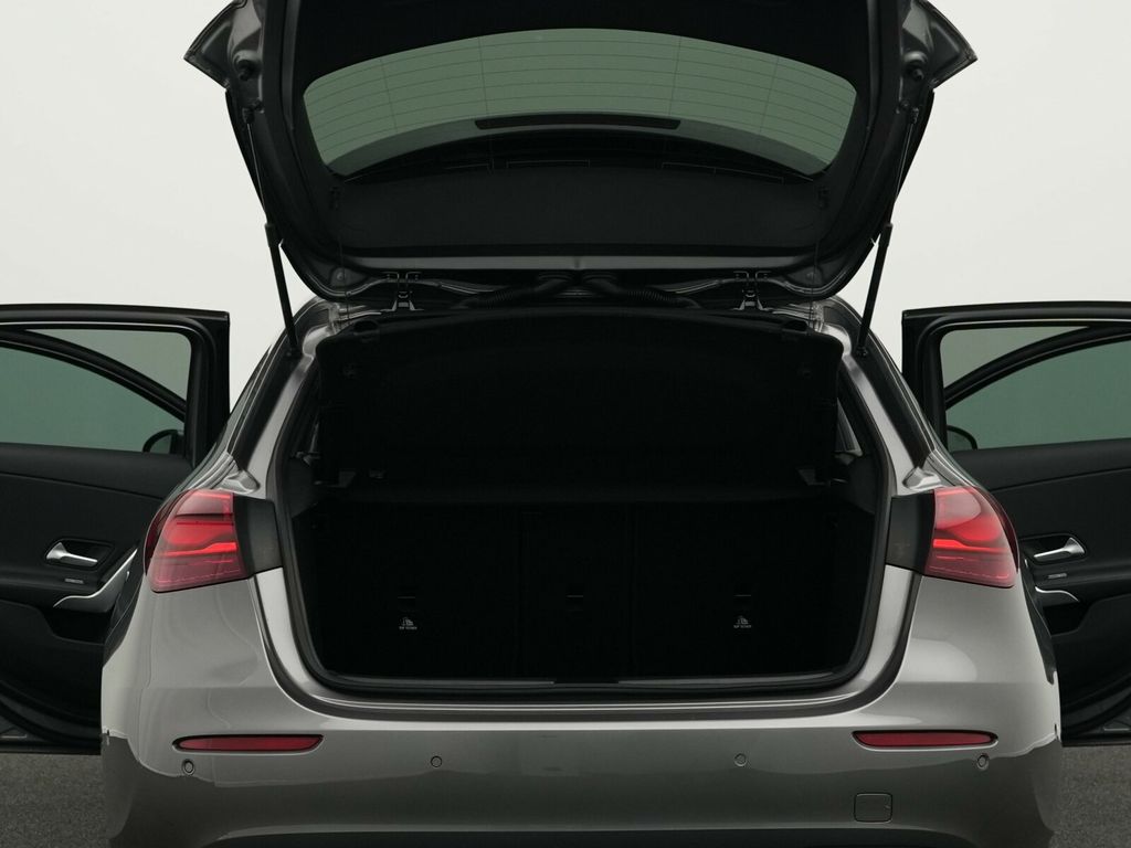 Mercedes-Benz A 180 2024