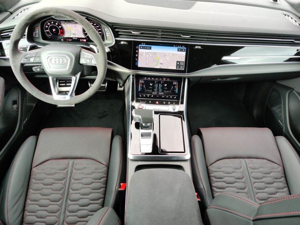 Audi RSQ8 2025