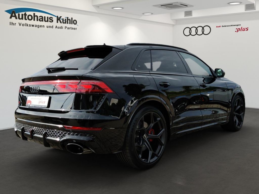 Audi RSQ8 2025