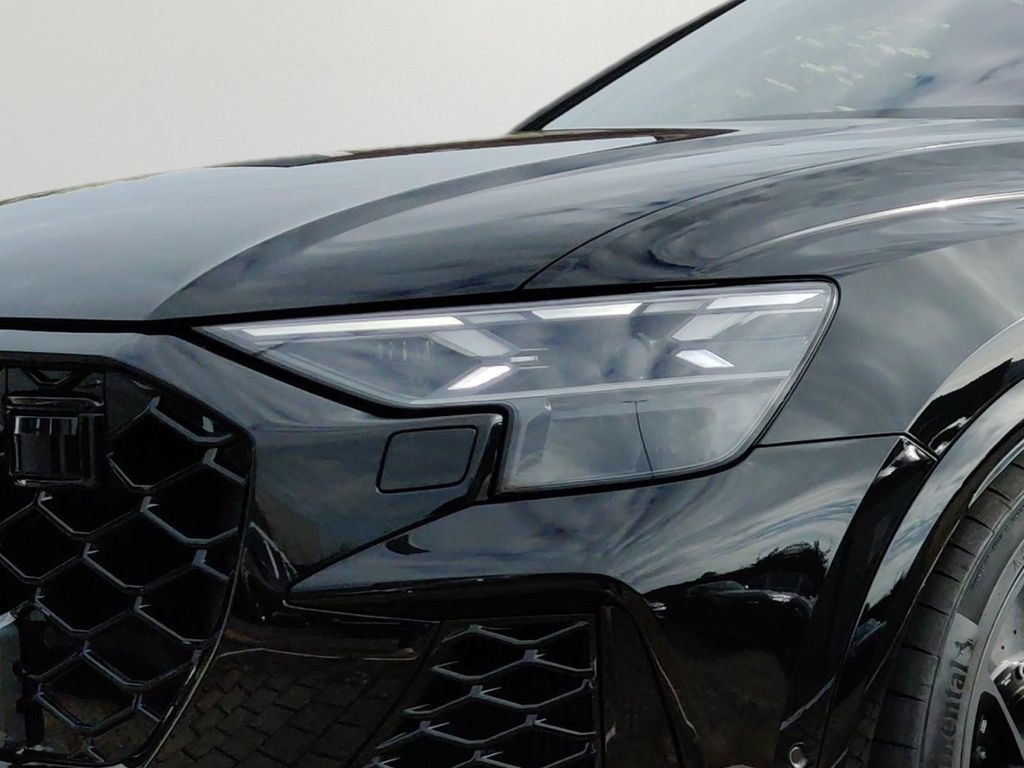 Audi RSQ8 2025