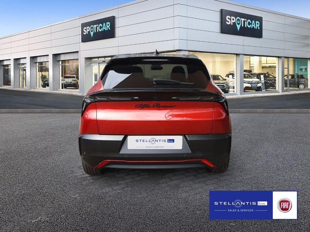 Alfa Romeo Junior 2025