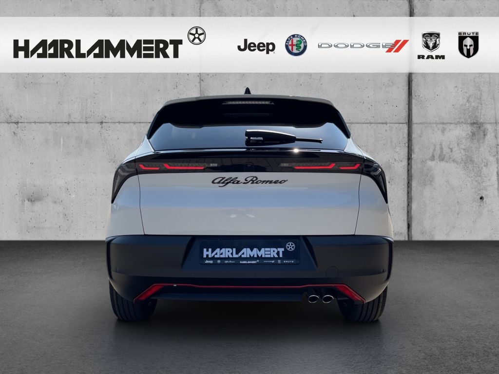 Alfa Romeo Junior 2025