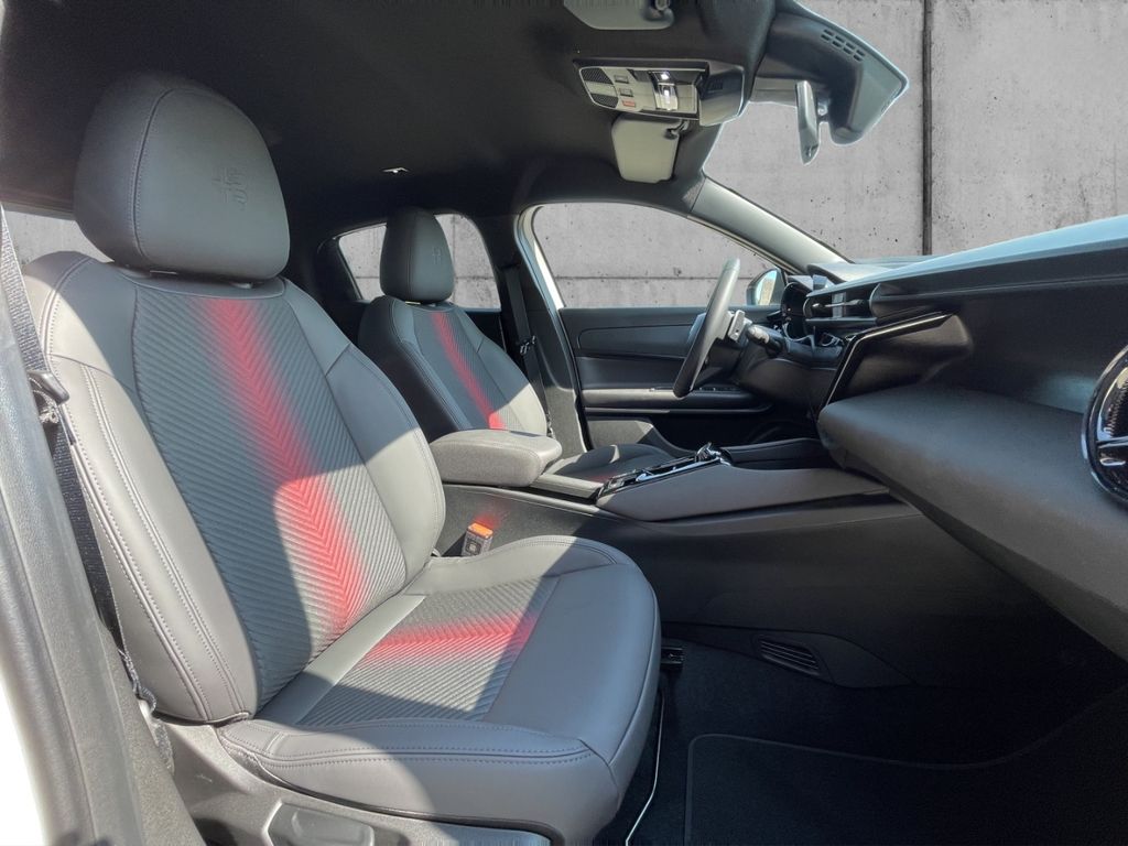 Alfa Romeo Junior 2025