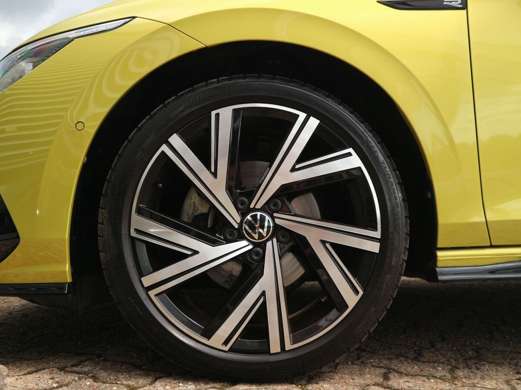 Volkswagen Golf 2021