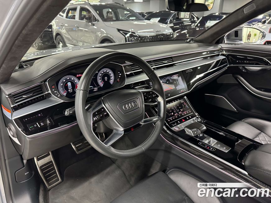 Audi S8 2020