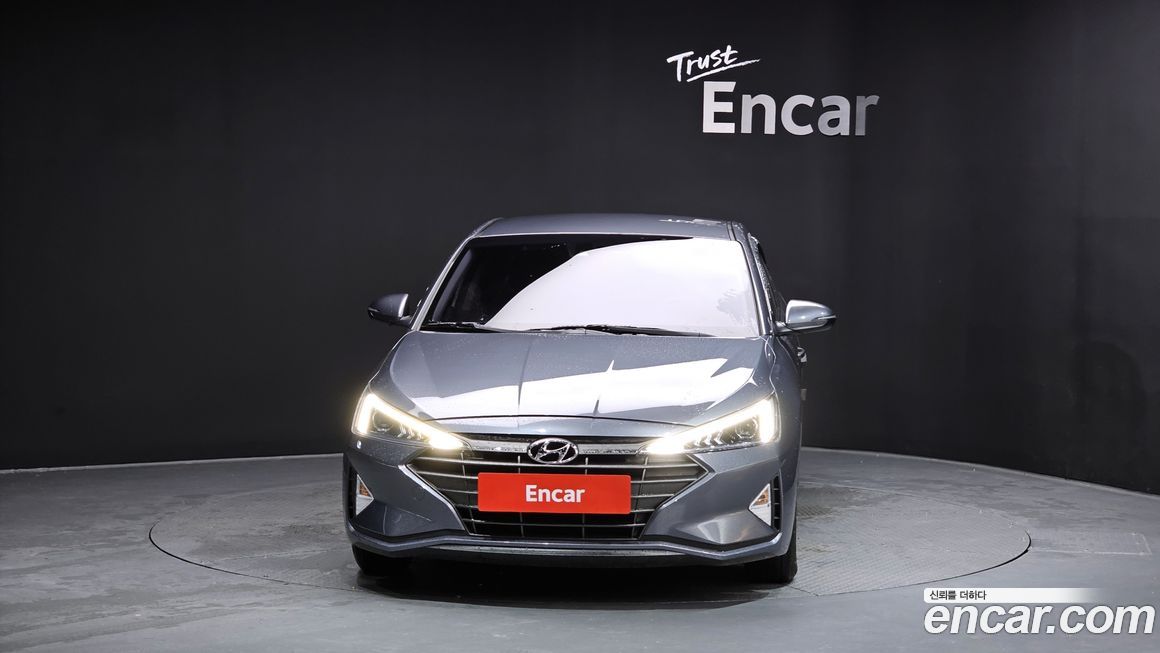 Hyundai AVANTE 2019