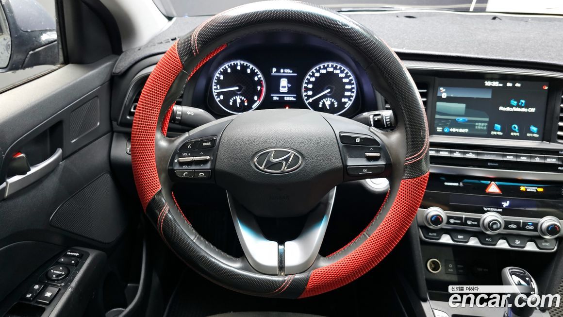 Hyundai AVANTE 2019