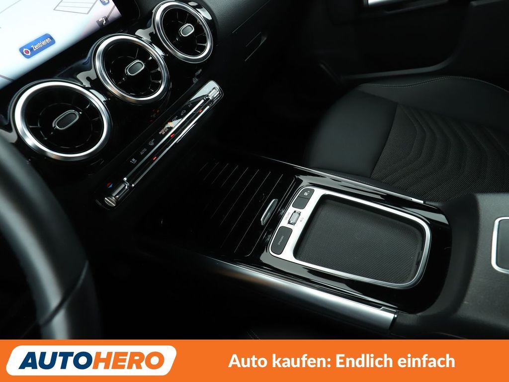 Mercedes-Benz B 220 2023