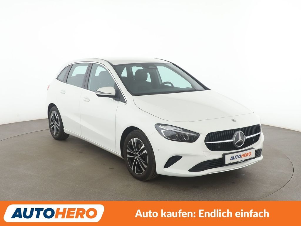 Mercedes-Benz B 220 2023