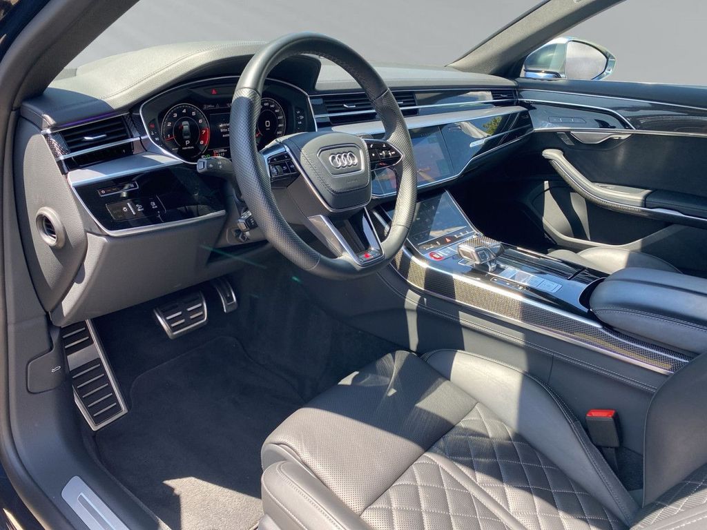 Audi S8 2022