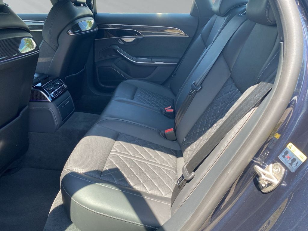 Audi S8 2022