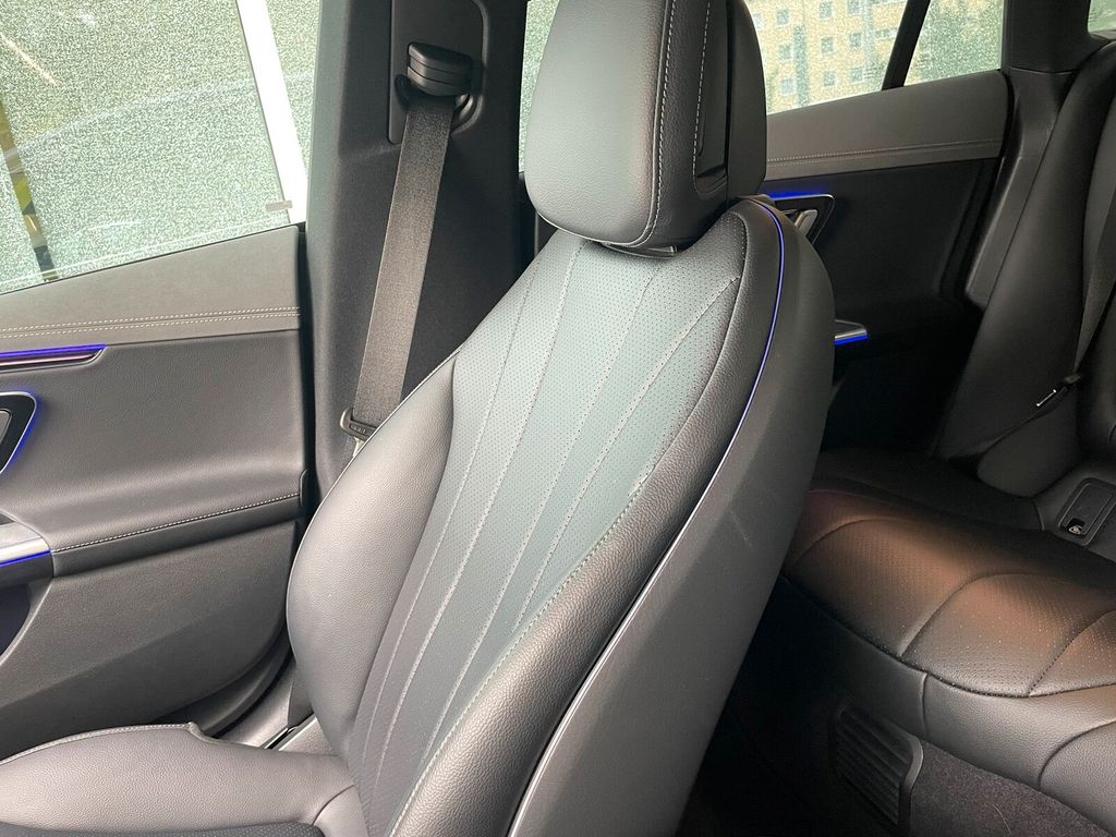 Mercedes-Benz EQE 2024