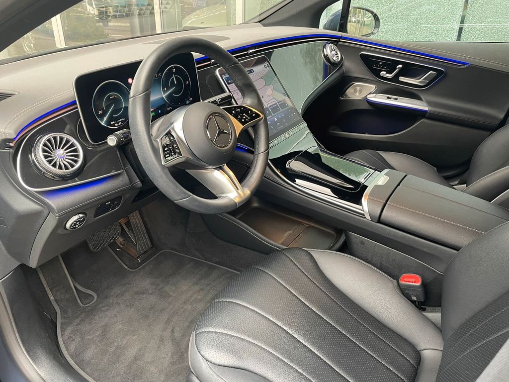 Mercedes-Benz EQE 2024