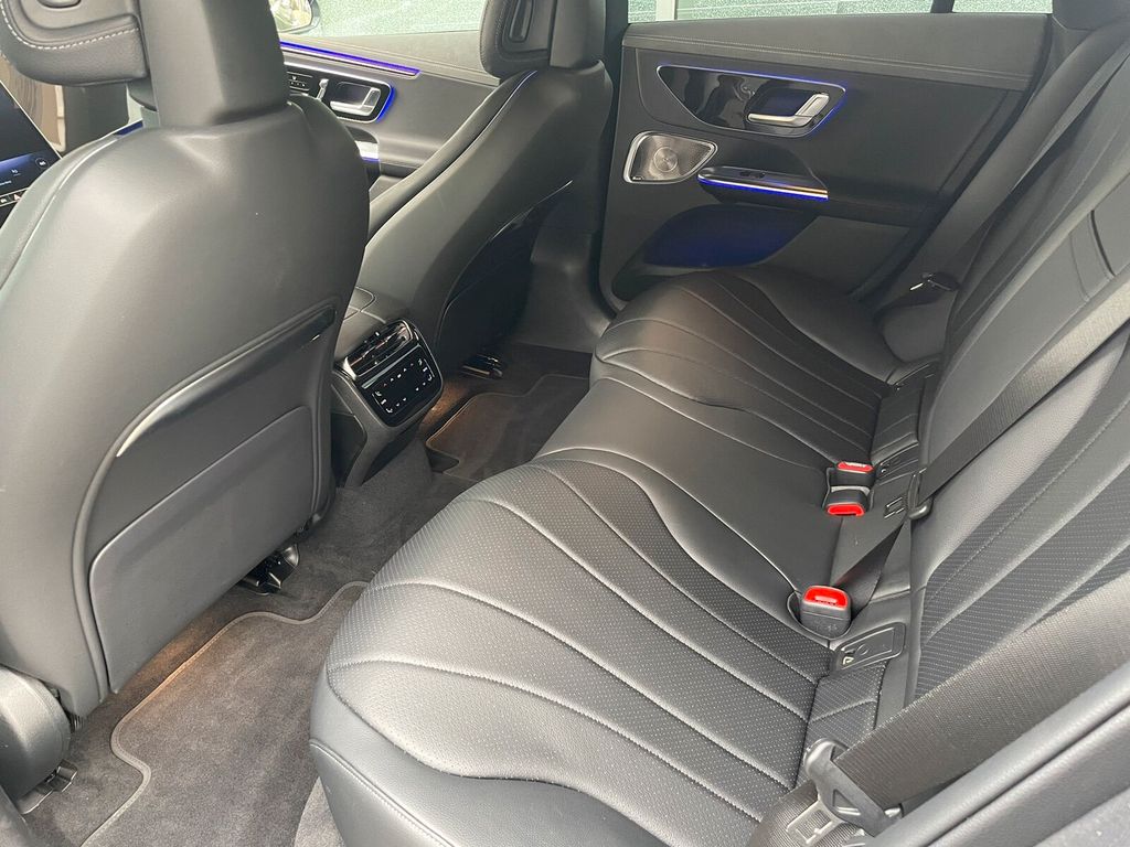 Mercedes-Benz EQE 2024