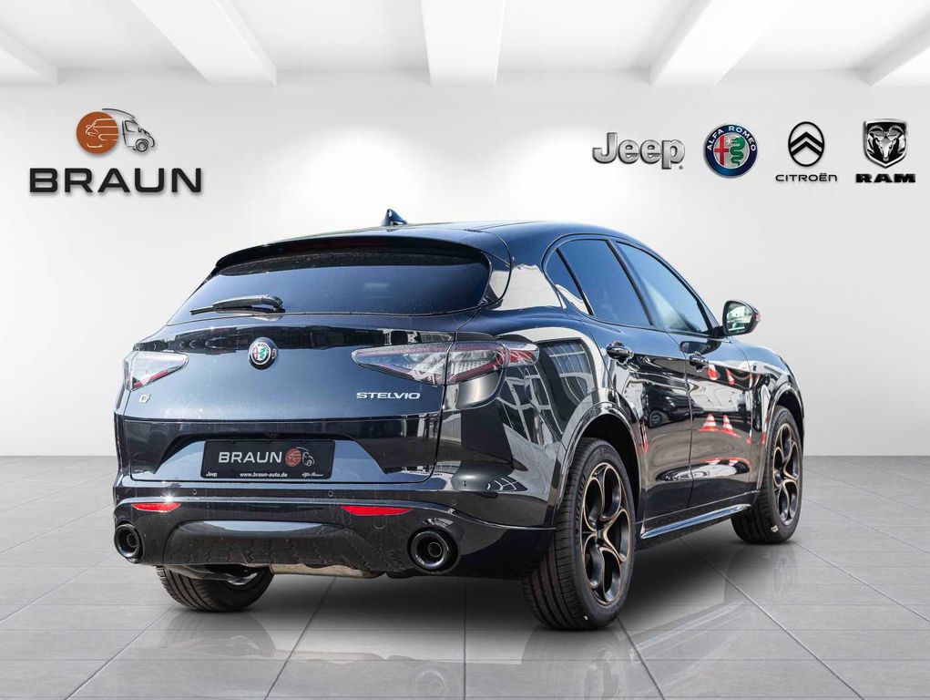 Alfa Romeo Stelvio 2025