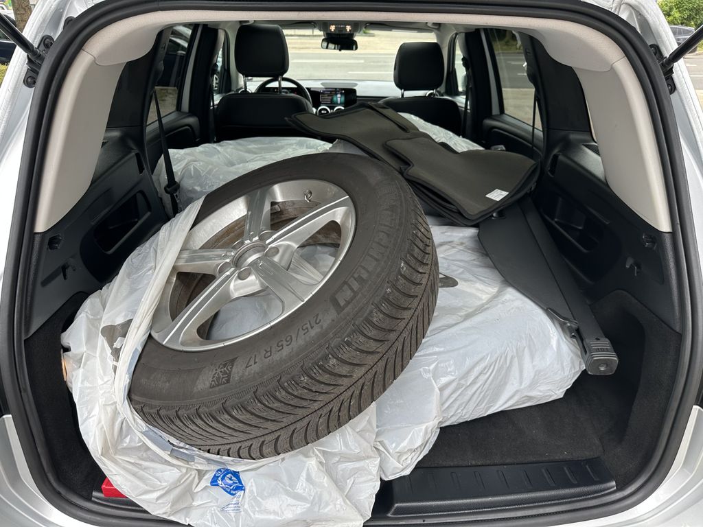 Mercedes-Benz GLB 180 2022