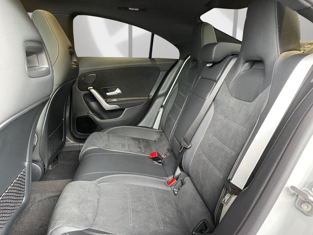 Mercedes-Benz CLA 220 2025