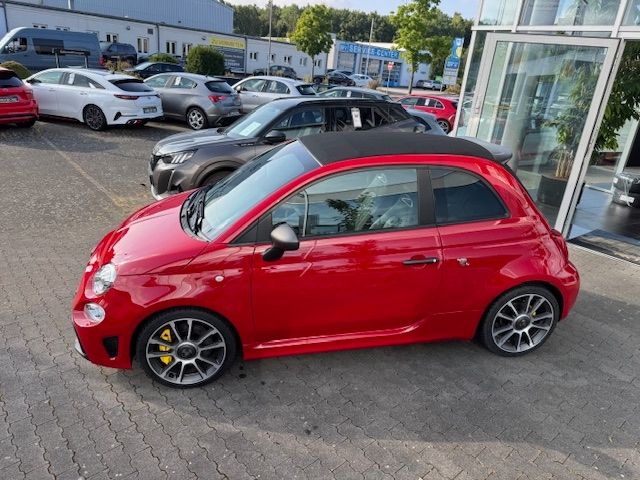 Abarth 695C 2024