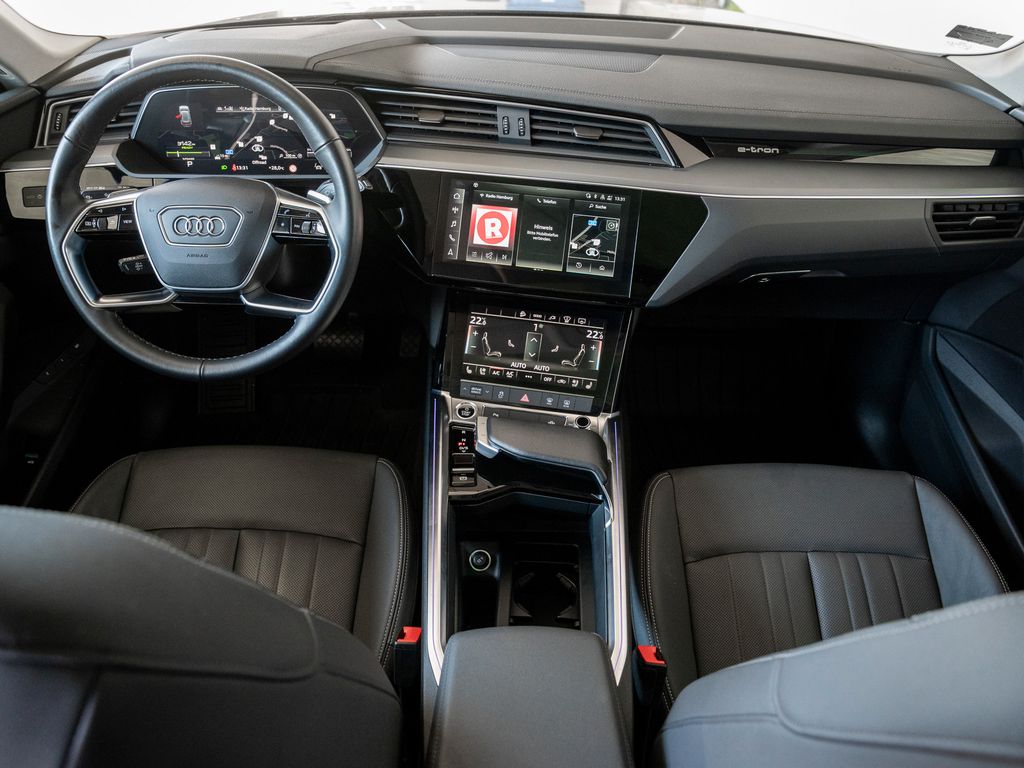 Audi e-tron 2022