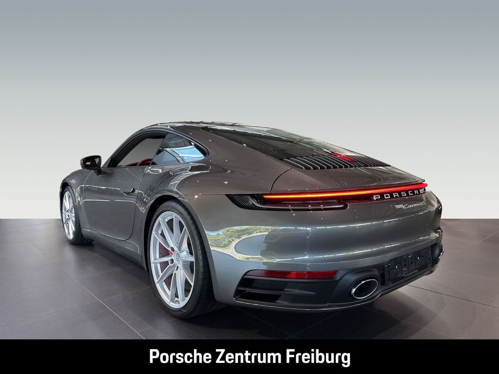 Porsche 992 2023