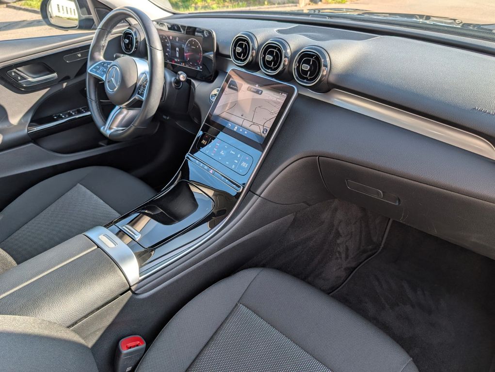 Mercedes-Benz C 300 2023