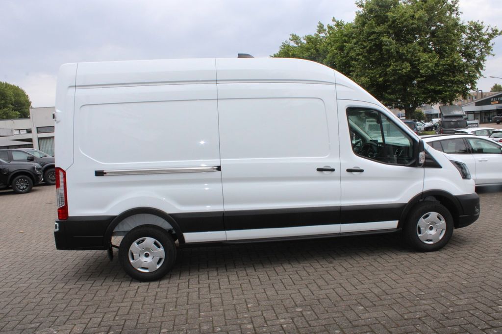 Ford Transit 2025