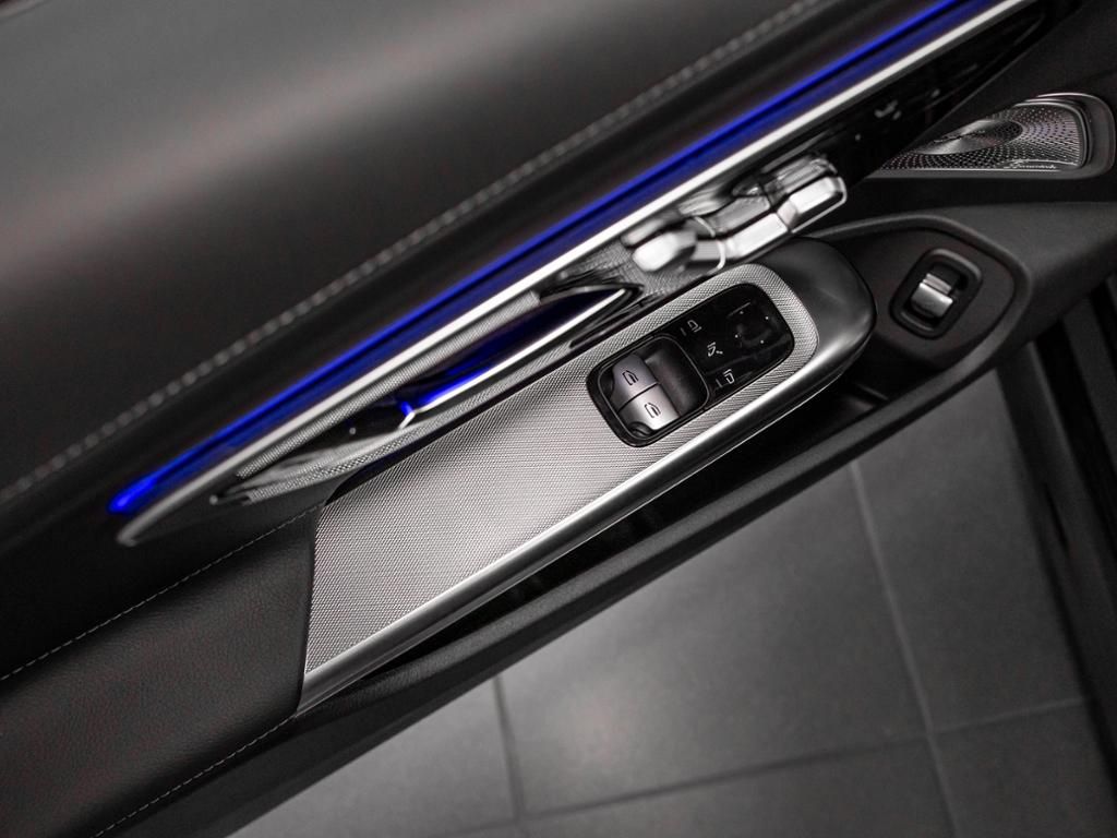 Mercedes-Benz CLE 200 2025