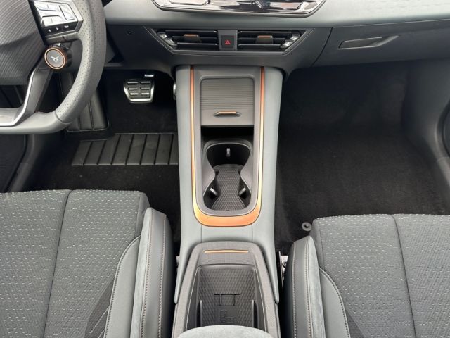 Cupra Born 2025