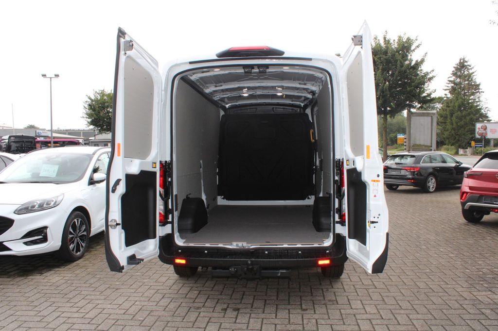 Ford Transit 2025