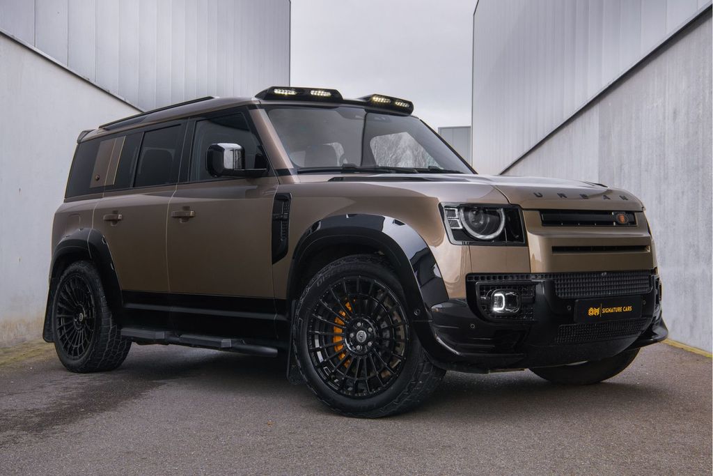 Land Rover Defender 2023