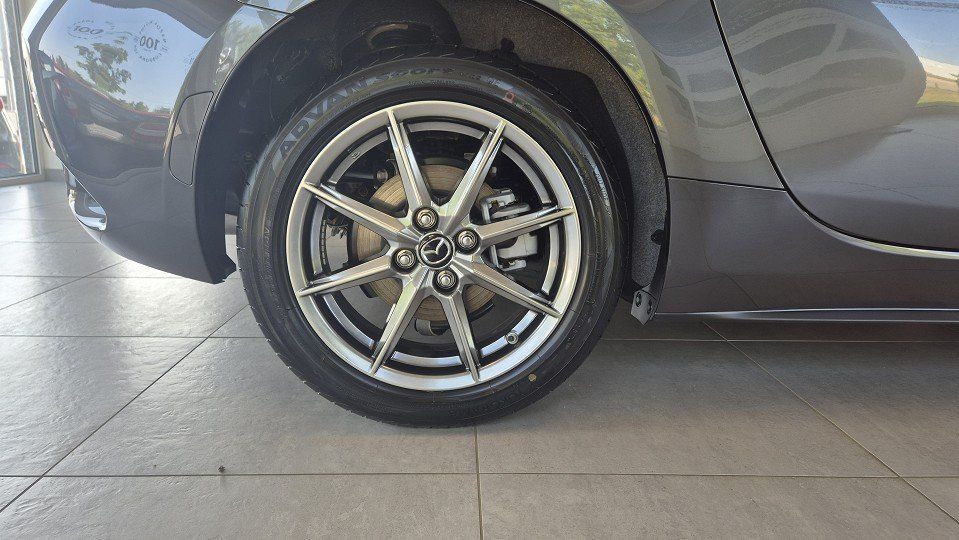 Mazda MX-5 2025