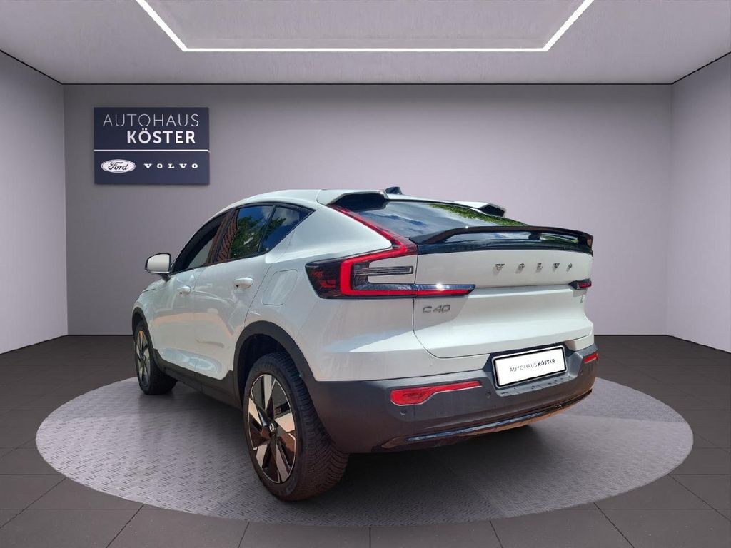 Volvo C40 2025