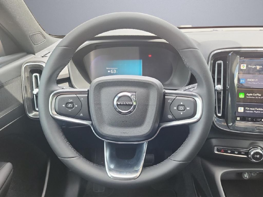 Volvo C40 2025