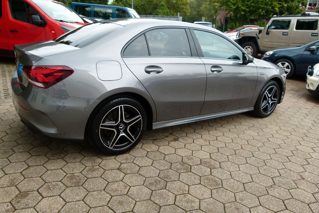Mercedes-Benz A 250 2021