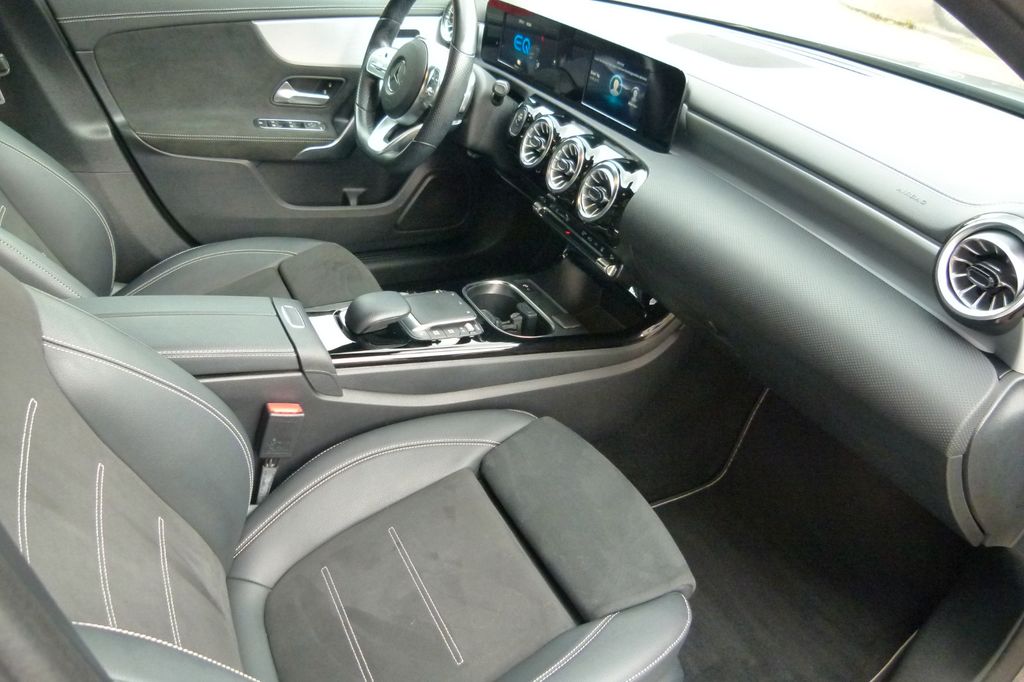 Mercedes-Benz A 250 2021