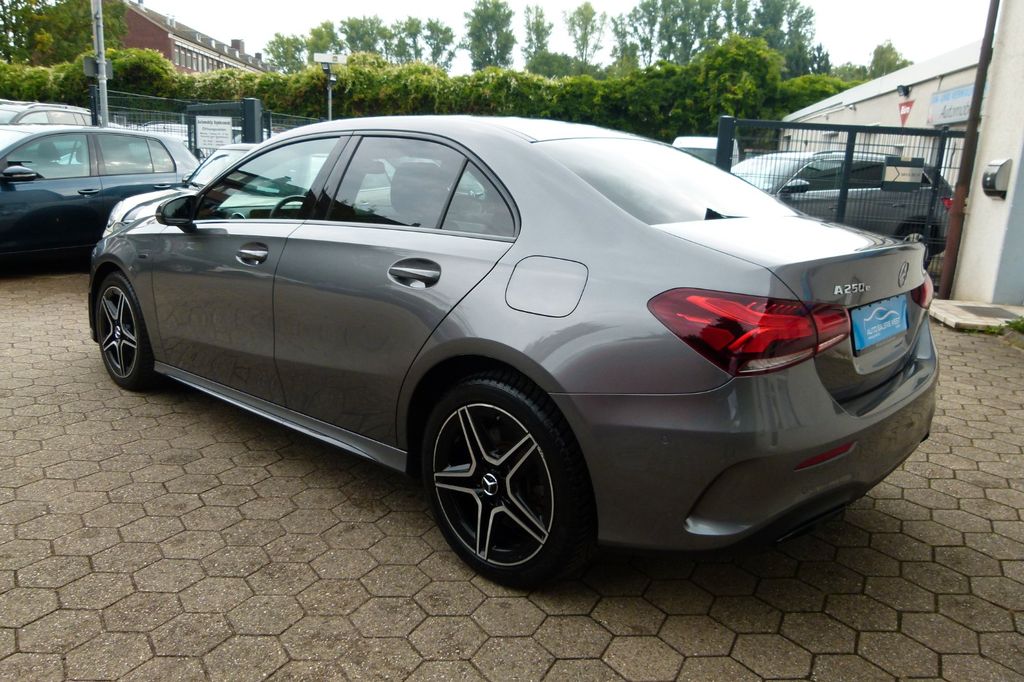Mercedes-Benz A 250 2021