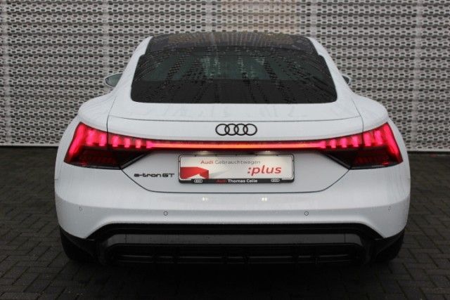 Audi e-tron GT 2021