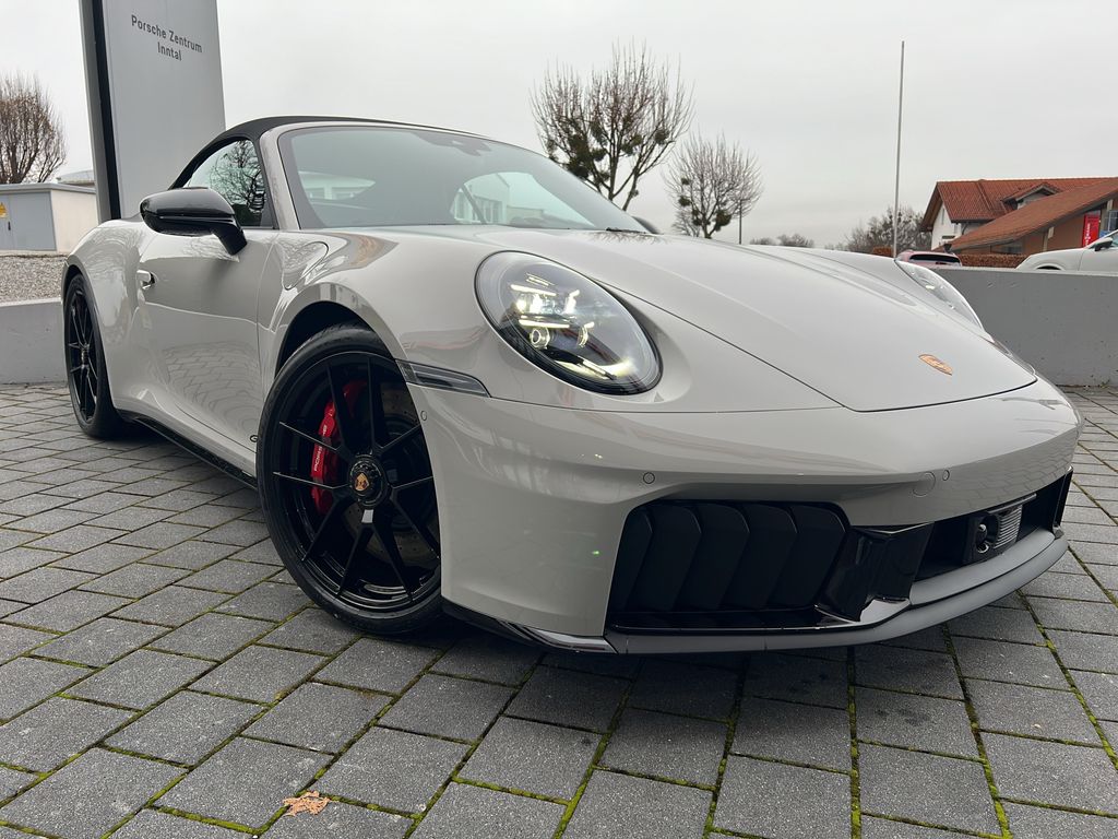 Porsche 992