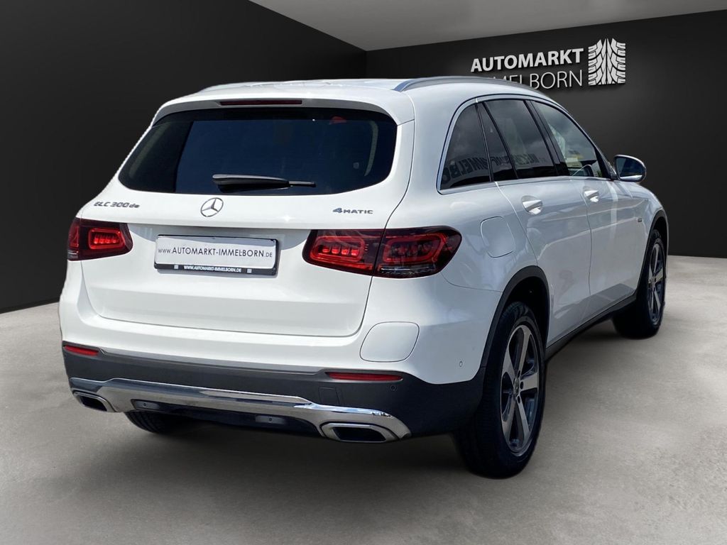 Mercedes-Benz GLC 300 2021