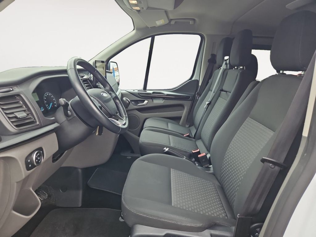 Ford Tourneo Custom 2022