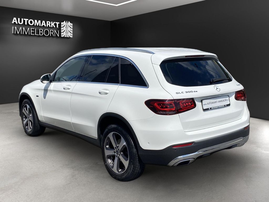 Mercedes-Benz GLC 300 2021
