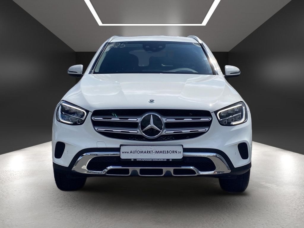 Mercedes-Benz GLC 300 2021