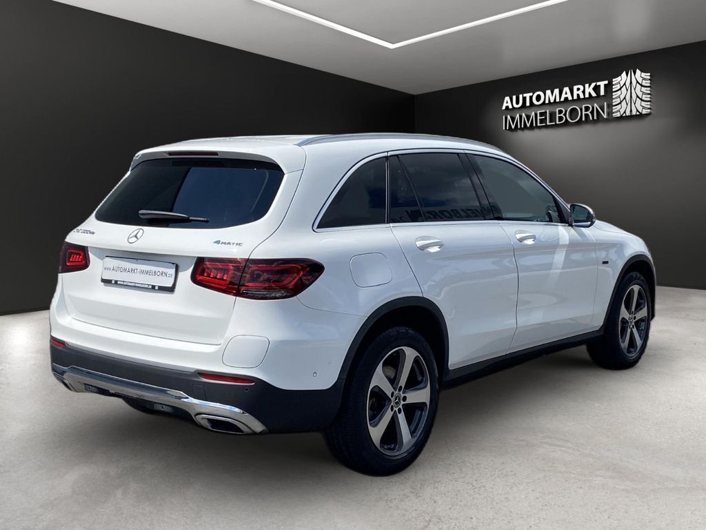 Mercedes-Benz GLC 300 2021