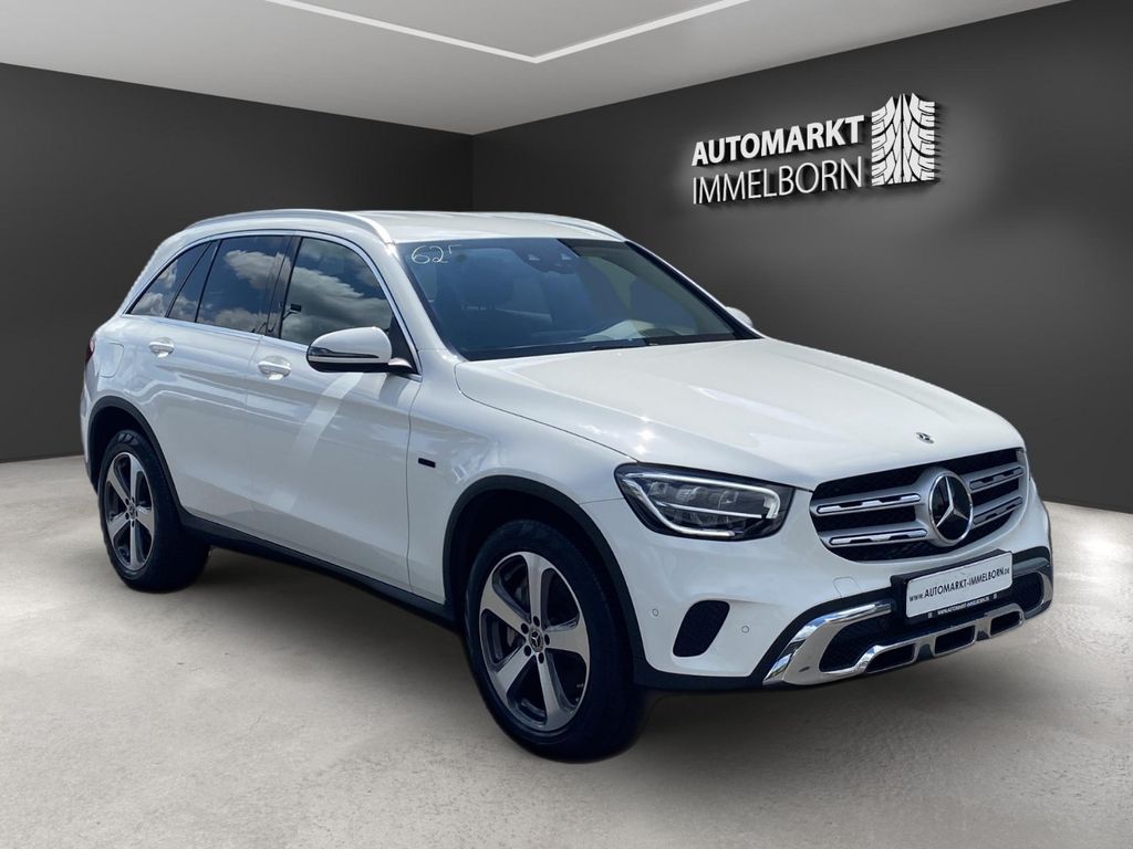 Mercedes-Benz GLC 300 2021