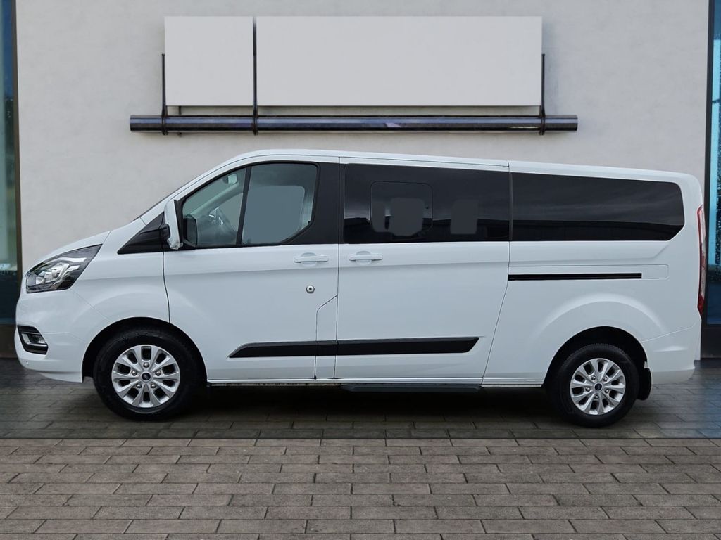 Ford Tourneo Custom 2022