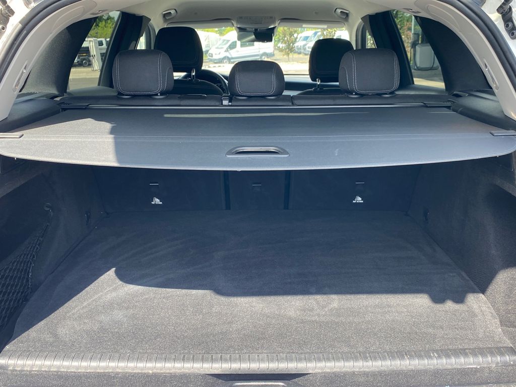 Mercedes-Benz GLC 300 2021