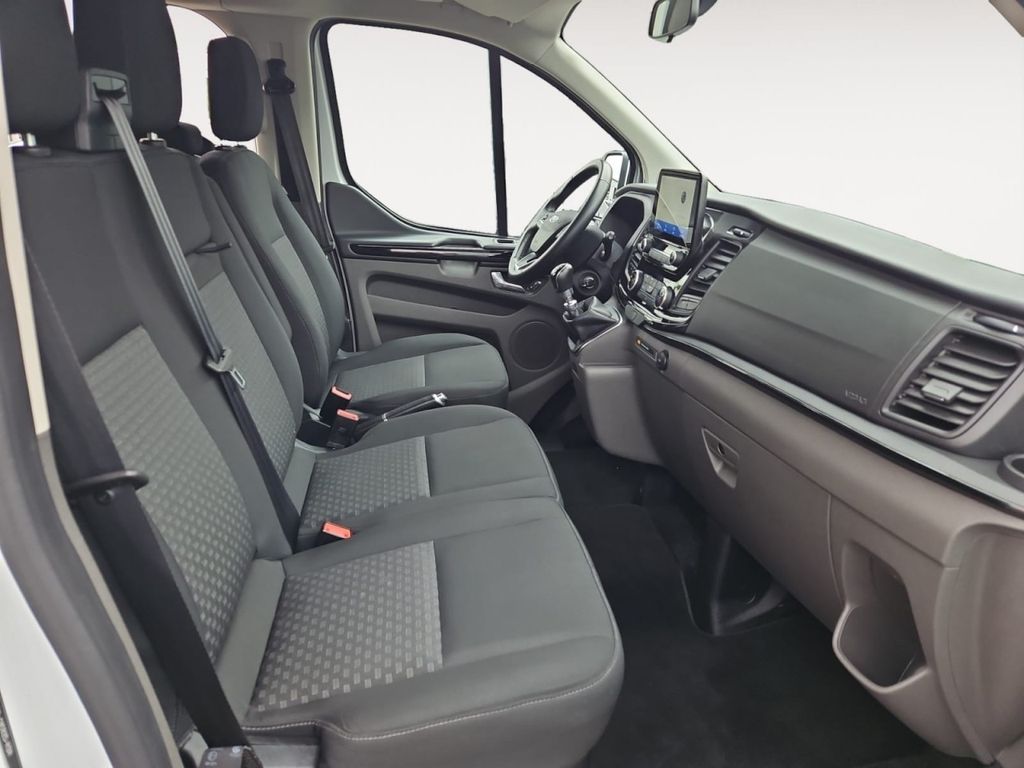 Ford Tourneo Custom 2022