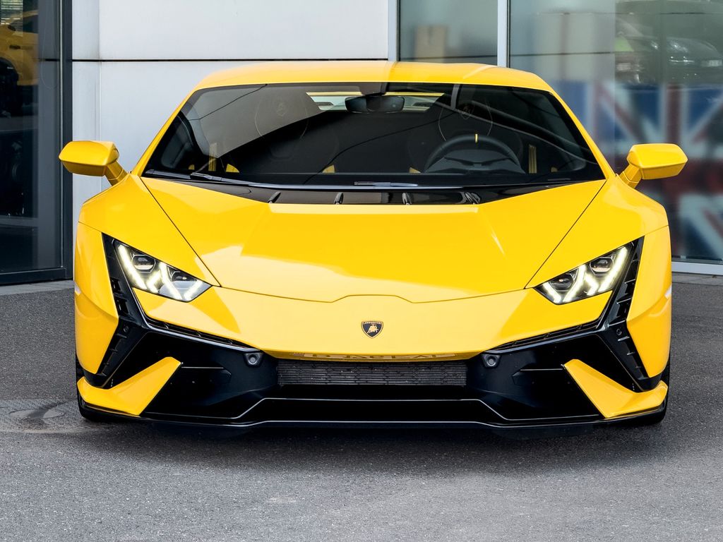 Lamborghini Huracán 2024