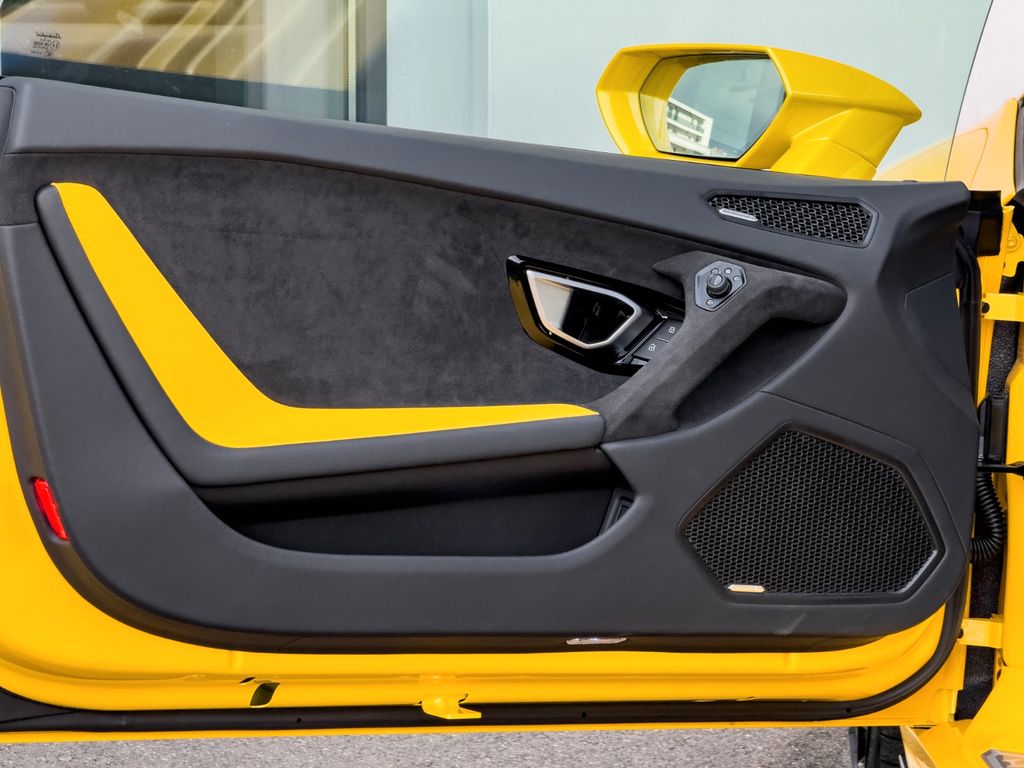 Lamborghini Huracán 2024