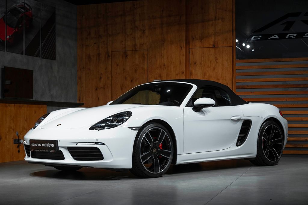 Porsche Boxster 2017